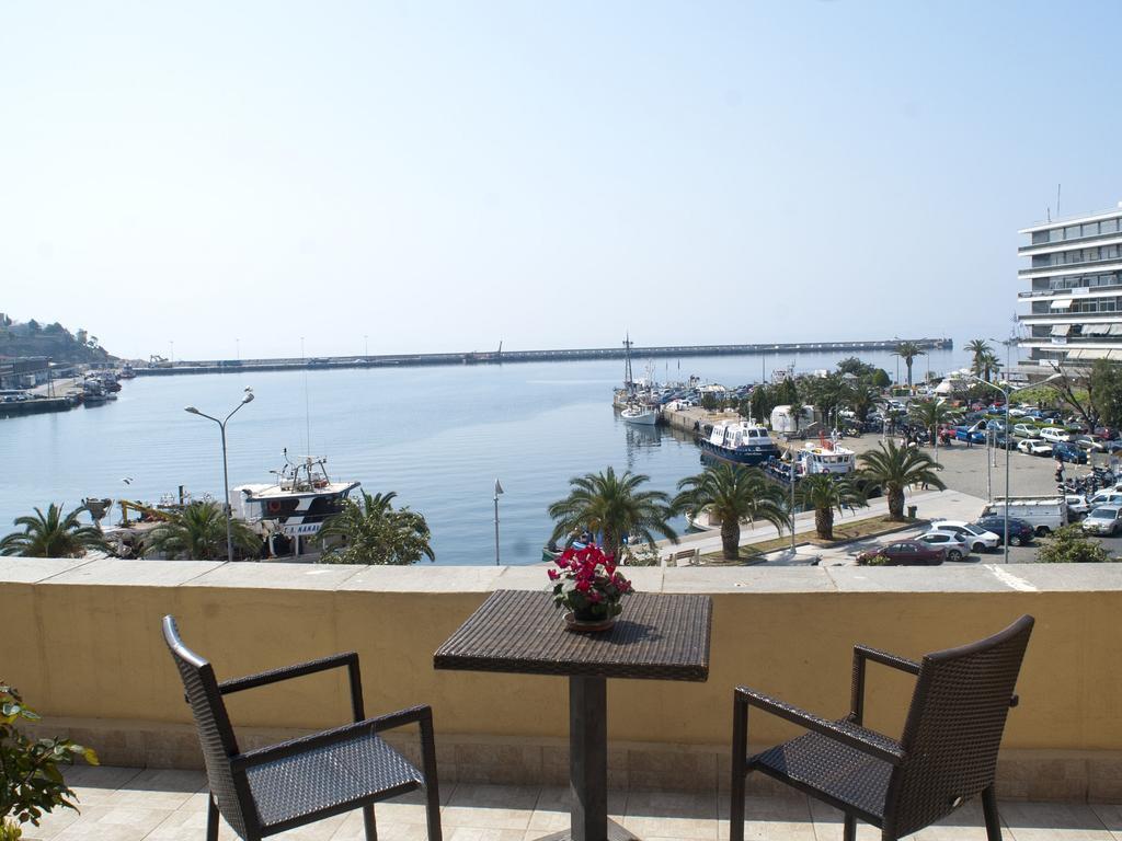 קאבאלה Hotel Acropolis מראה חיצוני תמונה