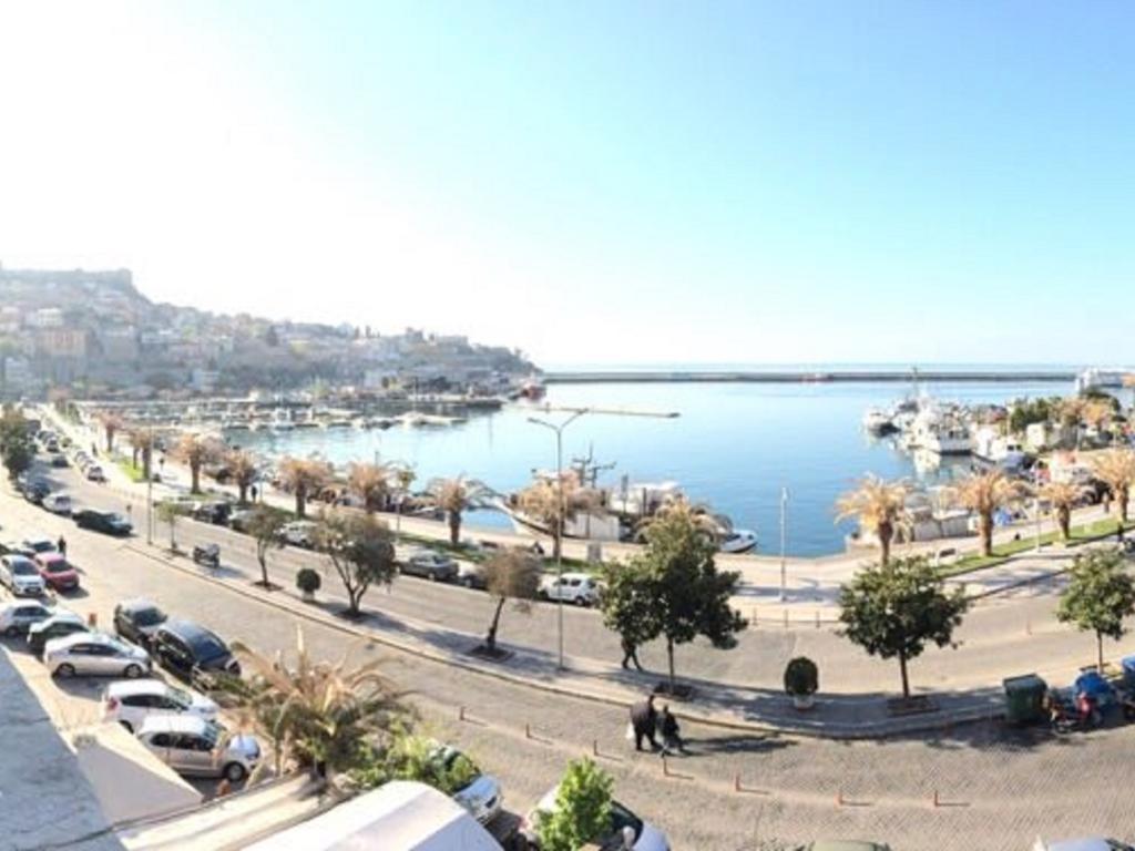 קאבאלה Hotel Acropolis מראה חיצוני תמונה